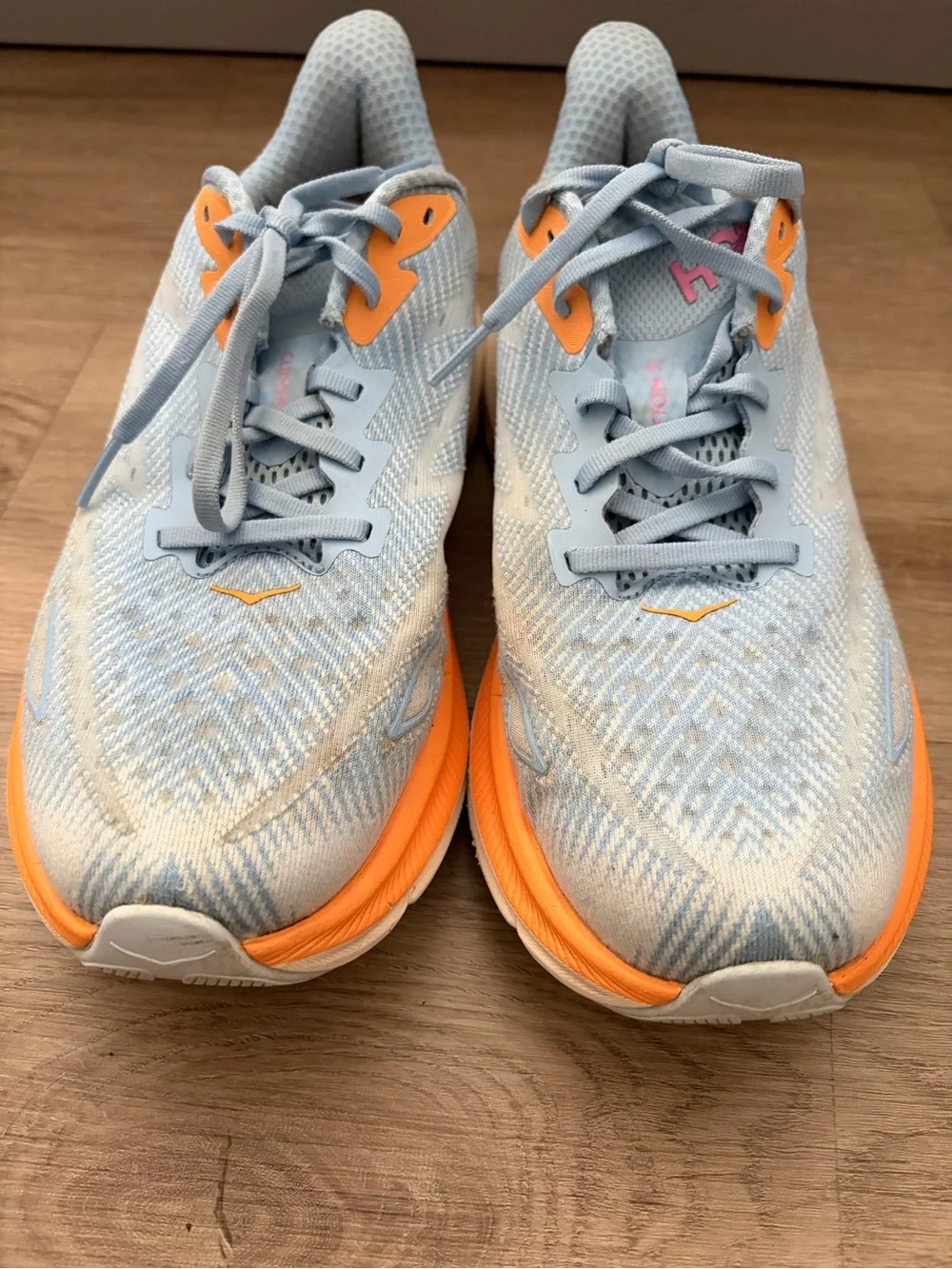 HOKA Clifton 9 Women’s Running Shoe size 9.5